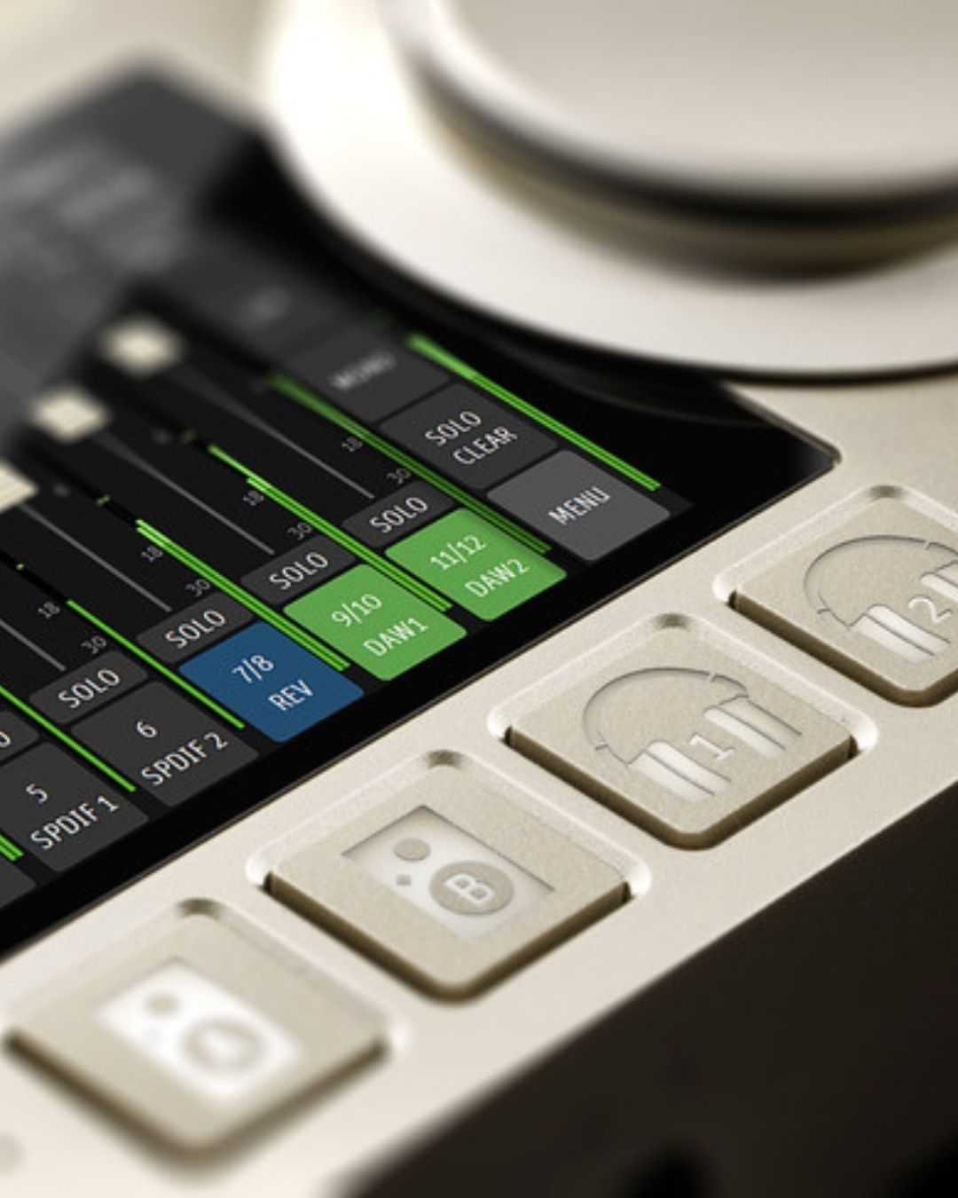 MT 48 - A New Reference in Audio Interfaces